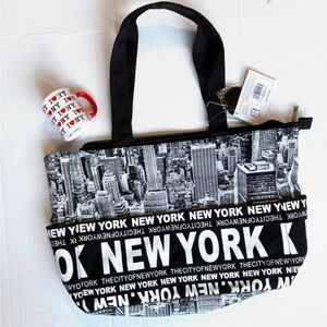 NWT New York Skyline Black and White Tote Bag